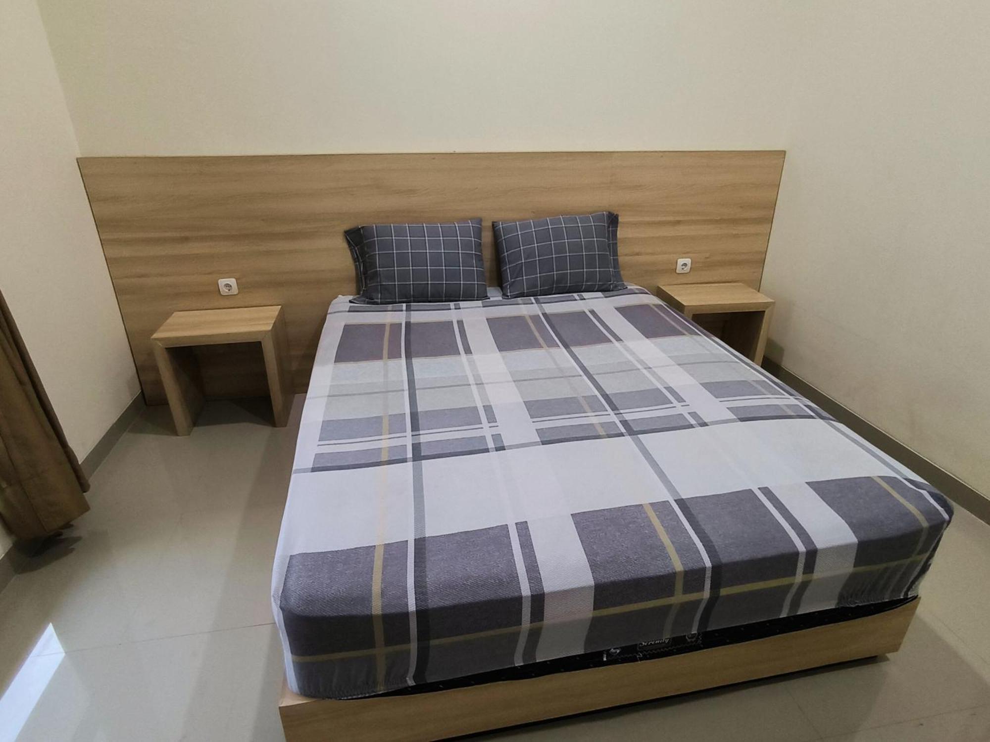 Tentrem Guesthouse Baru Pati Bagian luar foto