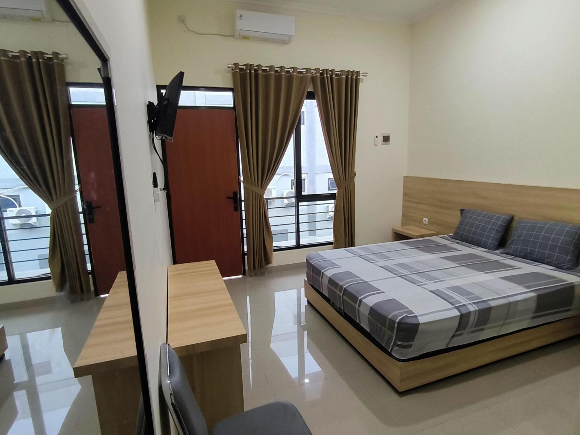 Tentrem Guesthouse Baru Pati Bagian luar foto